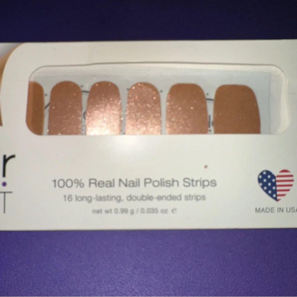 Color‎ Street Nail Strips- “penny lane” retired color unopened package